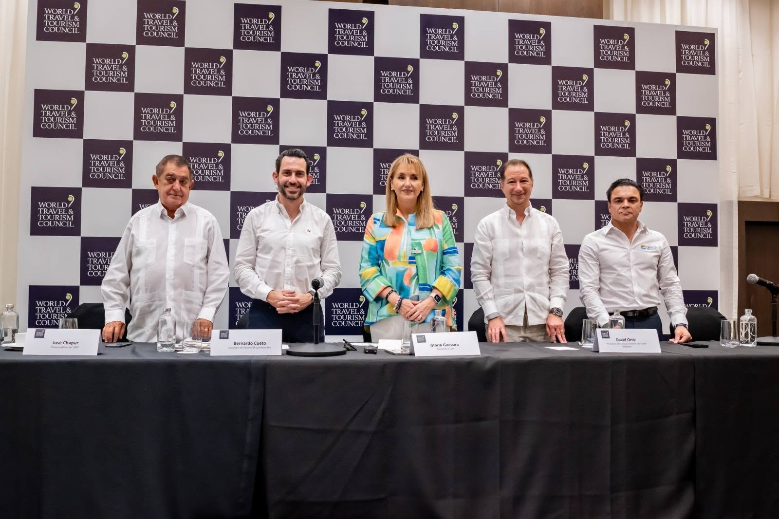 México se consolida como potencia turística mundial: wttc lo ubica en el cuarto lugar en aportación al pib y gasto de ocio la revista del sureste mx Gloria Guevara Junto A Directivos Y Autoridades De Turismo En La Presentación De Resultados Del Turismo En México Según El Wttc.