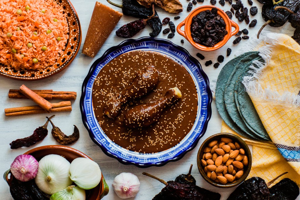 Ruta de los siete moles: Un viaje culinario por el alma y la tradición de Oaxaca