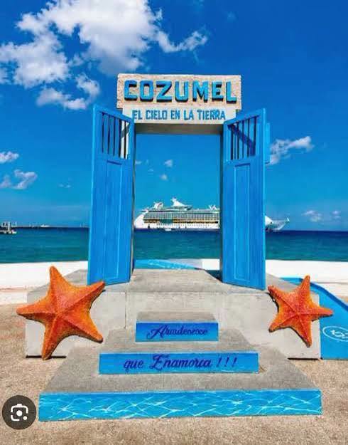 Surge Debate En Redes Por Similitudes Entre Estructuras Fotográficas De Boca Del Río Y Cozumel
